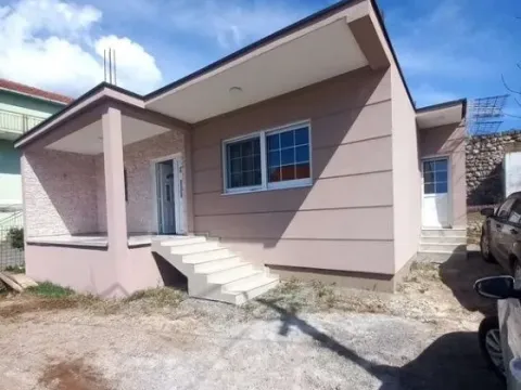 Sale, house, 88m², Dubrava, Bar