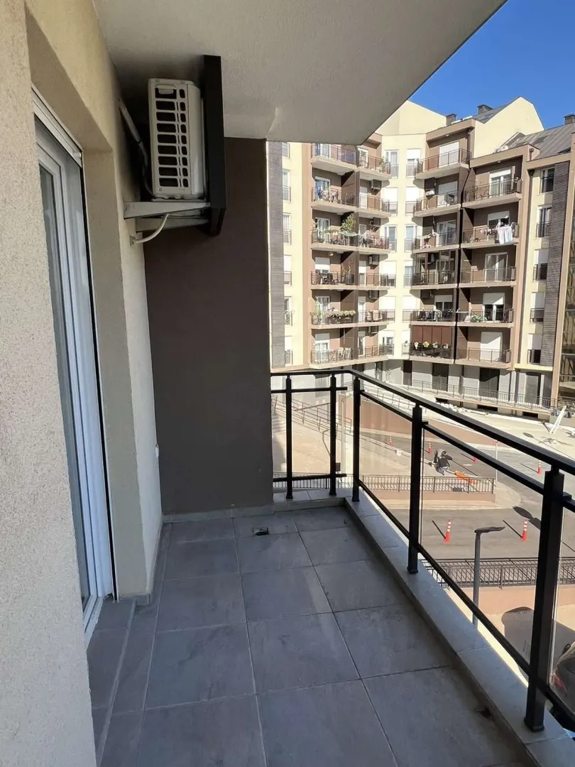 Izdavanje, dvosoban stan, 62m², Zabjelo, Podgorica