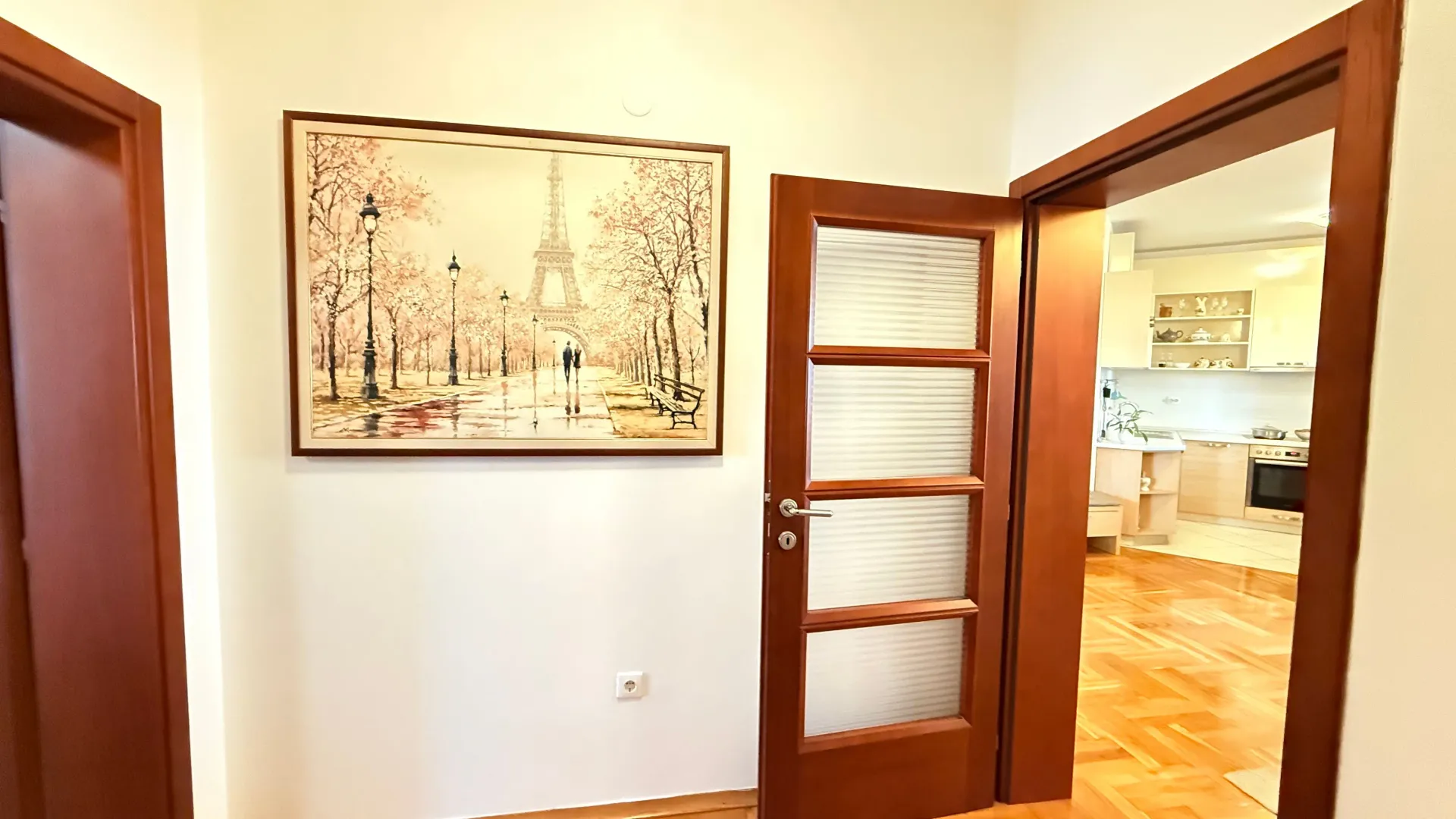 Sale, three bedroom apartment, 85m², Soho City, Bar