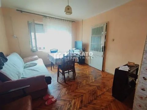 Prodaja, kuća, 77m², Klek, Zrenjanin - image 8