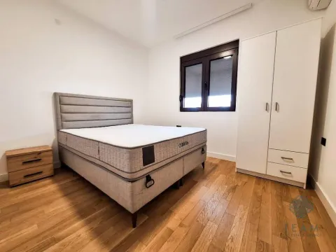 Prodaja, kuća, 200m², Donji Kokoti, Podgorica - image 18