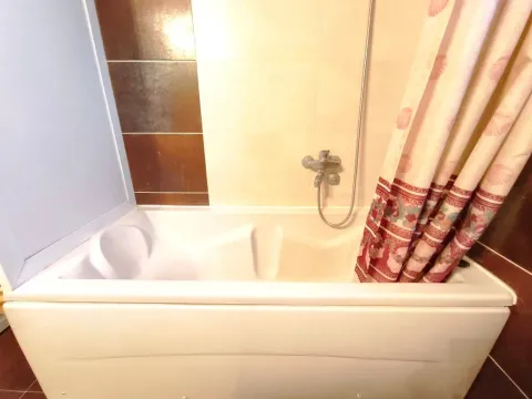 Rent, house, 150m², Gornja Gorica, Podgorica - image 9