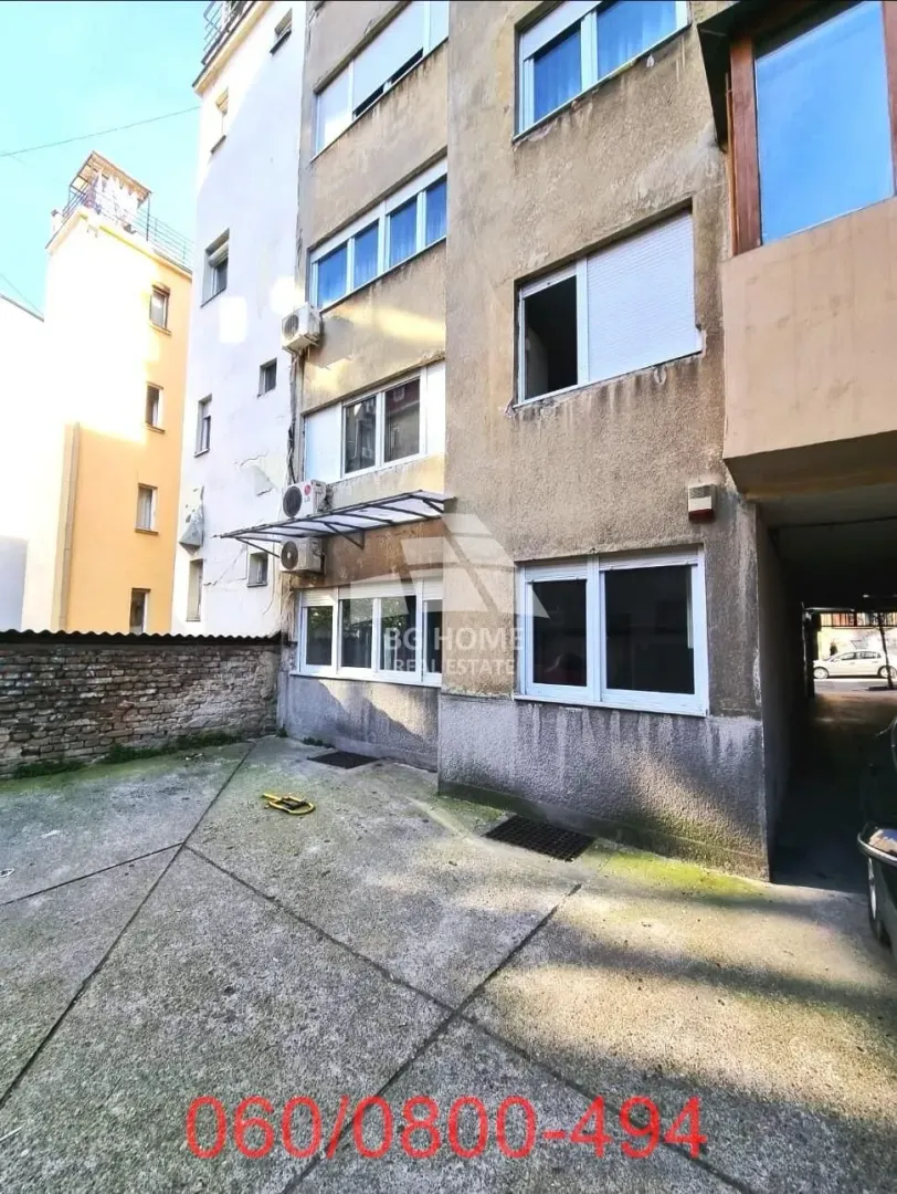 Rent, one bedroom apartment, 38m², Stari Grad, Beograd