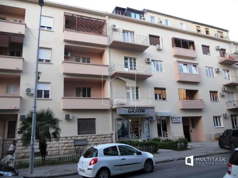 Rent, apartment, 42m², Centar, Podgorica