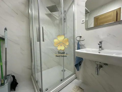 Izdavanje, jednosoban stan, 50m², New City, Podgorica - image 7