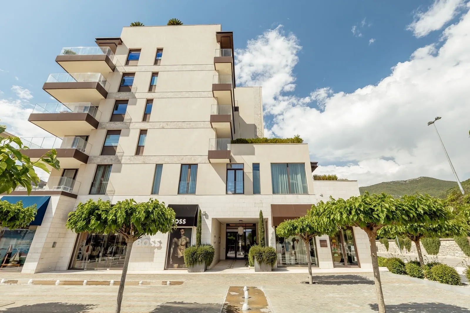 Rent, one bedroom apartment, 63m², Porto Montenegro, Tivat