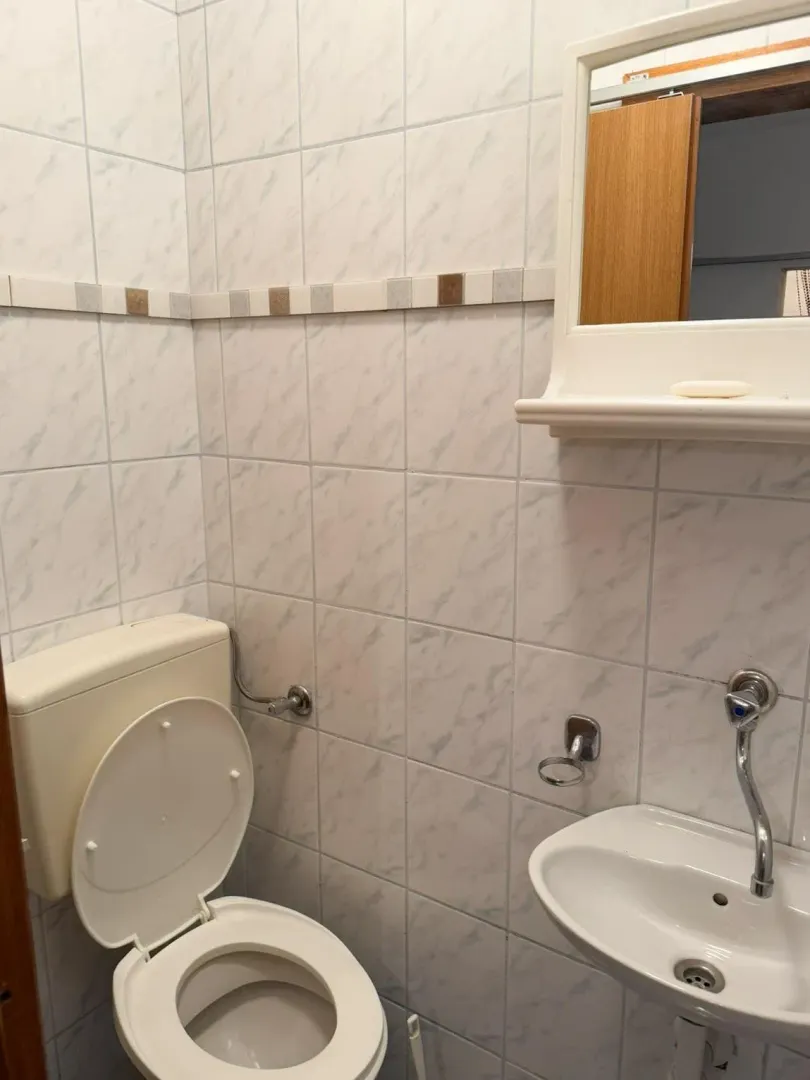 Izdavanje, dvosoban stan, 76m², Stari Aerodrom, Podgorica