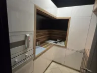 Izdavanje, trosoban stan, 90m², Bulevar Oslobodjenja, Novi Sad Sve Podlokacije - image 9