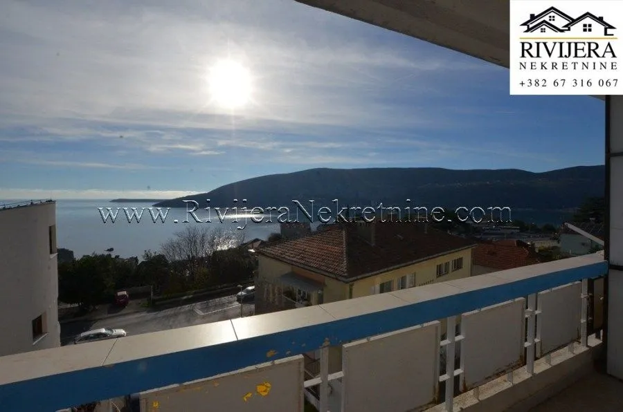 Prodaja, dvosoban stan, 73m², Centar, Herceg Novi