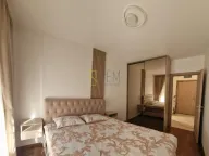 Izdavanje, jednosoban stan, 50m², City Kvart, Podgorica - image 13