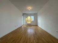 Izdavanje, dvosoban stan, 70m², Stari Aerodrom, Podgorica - image 1