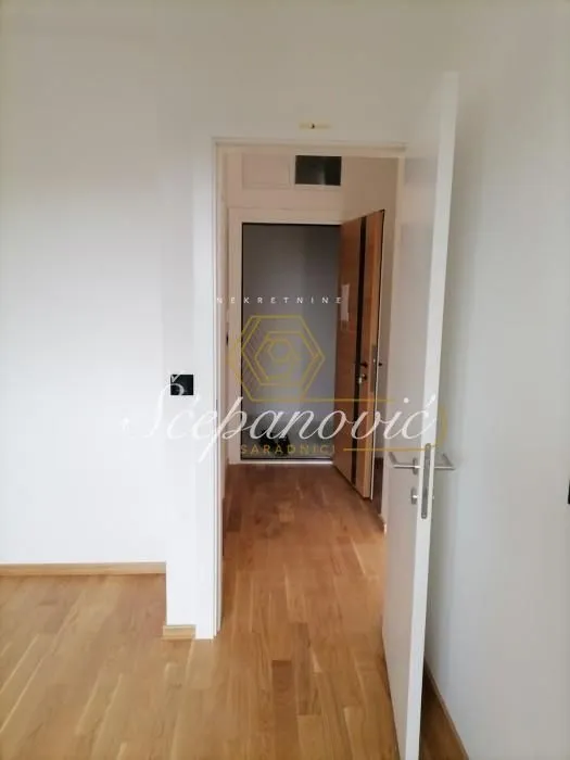 Prodaja, dvosoban stan, 45m², Sajam, Novi Sad Sve Podlokacije