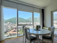 Rent, one bedroom apartment, 70m², Tree cane, Budva - image 1