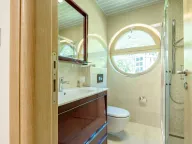 Sale, three bedroom apartment, 110m², Pržno, Budva - image 15