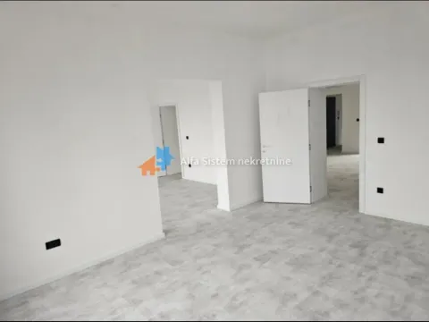 Izdavanje, poslovni prostor, 121m², Vračar Sve Podlokacije, Beograd - image 11