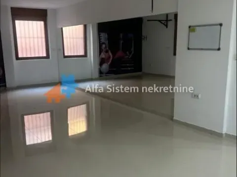 Izdavanje, poslovni prostor, 100m², Neimar, Vračar Sve Podlokacije - image 2