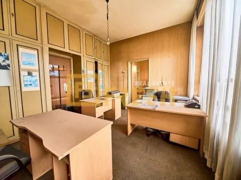 Sale, office space, 54m², Centar, Podgorica - image 4