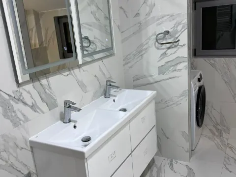 Rent, house, 320m², Zlatica, Podgorica - image 13