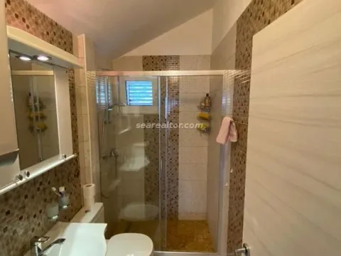 Prodaja, četvorosoban stan, 82m², Sveti Stefan, Budva - image 22