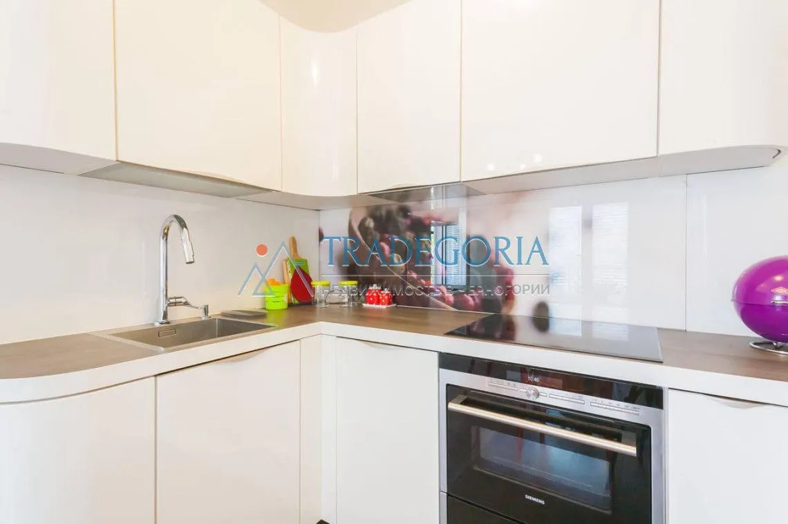 Prodaja, dvosoban stan, 60m², Sveti Stefan, Budva
