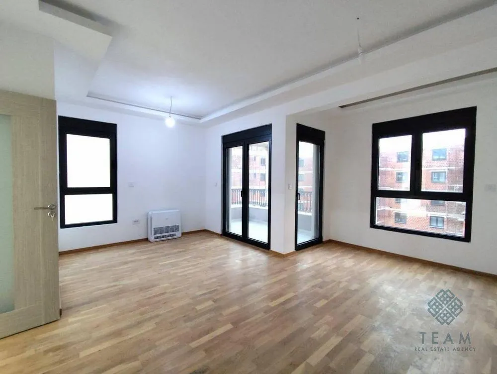 Sale, two bedroom apartment, 69m², Ilino, Bar