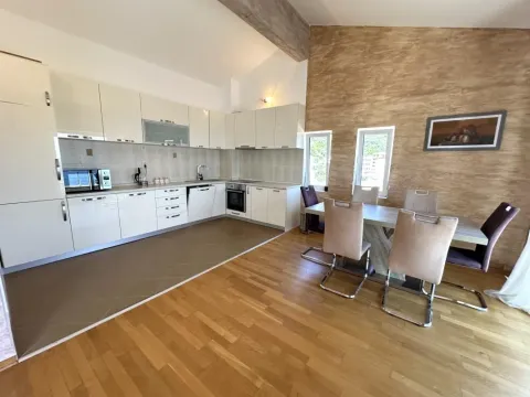 Sale, two bedroom apartment, 105m², Petrovac, Budva - image 11