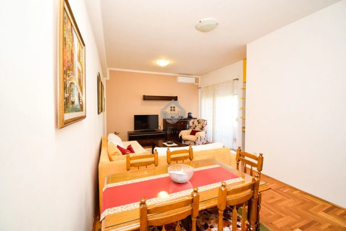 Prodaja, jednosoban stan, 57m², Krivi Most, Podgorica
