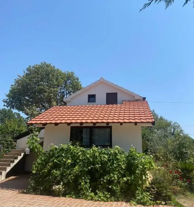 Sale, house, 77m², Krimovica, Kotor