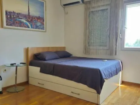 Sale, studio apartment, 30m², City Kvart, Podgorica - image 4