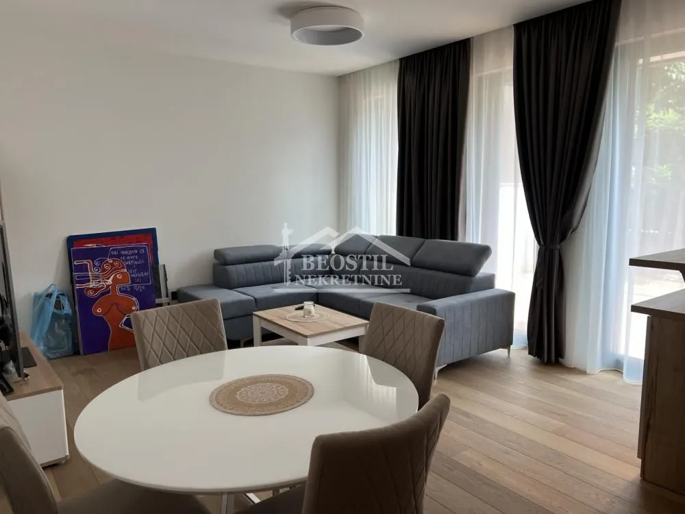 Prodaja, dvosoban stan, 69m², Savski Venac, Beograd