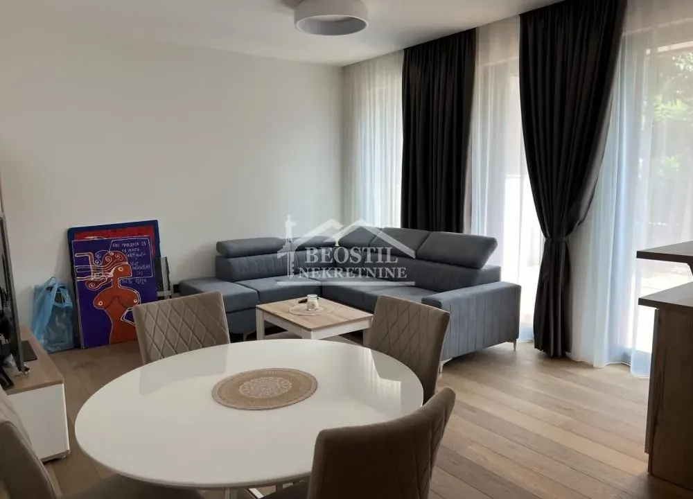 Prodaja, dvosoban stan, 69m², Savski Venac, Beograd
