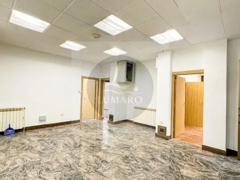 Sale, office space, 191m², Ljubović, Podgorica - image 2