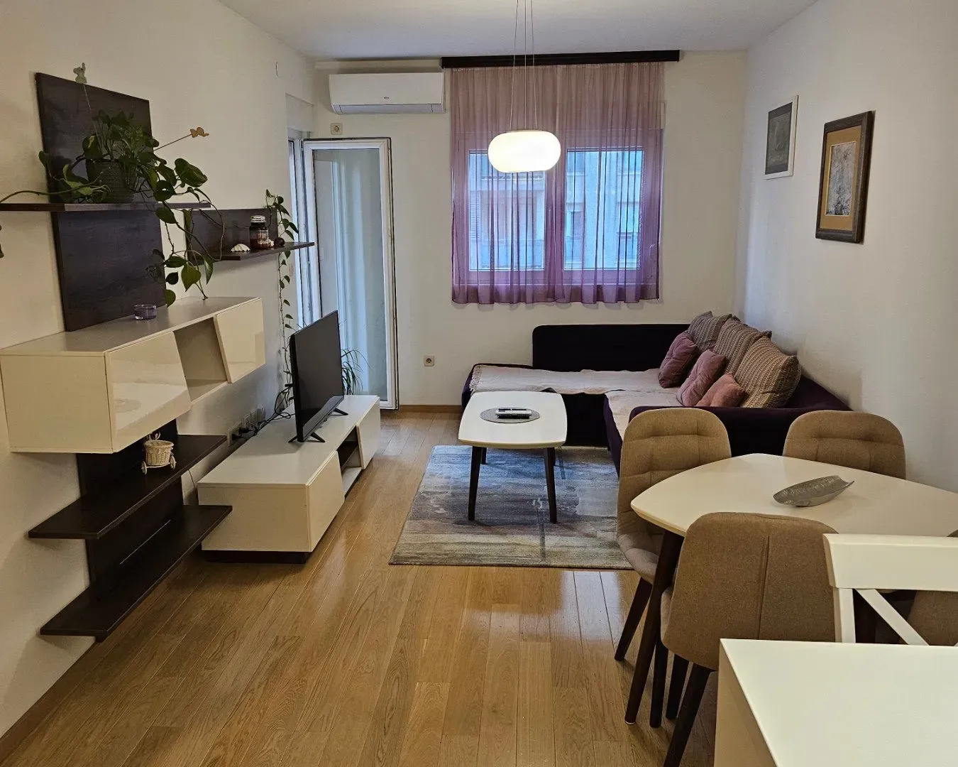 Izdavanje, jednosoban stan, 46m², City Kvart, Podgorica