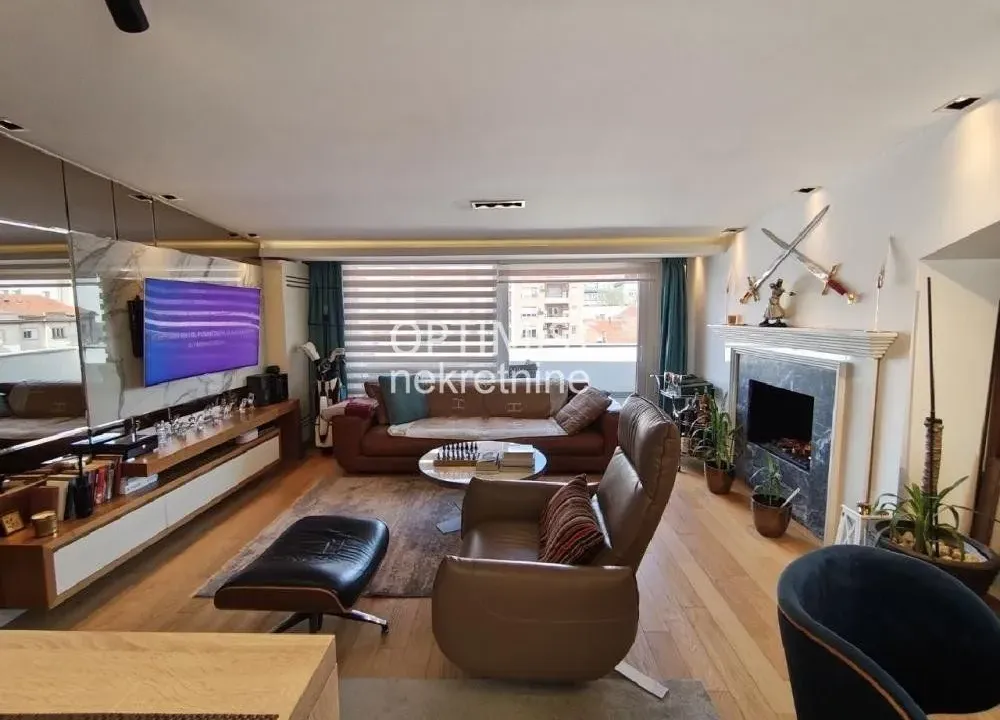 Sale, three bedroom apartment, 83m², Vračar Sve Podlokacije, Beograd