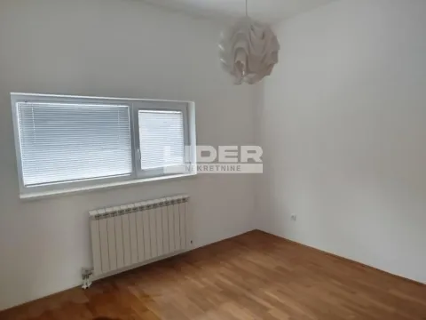 Izdavanje, kuća, 300m², Savski Venac, Beograd - image 7