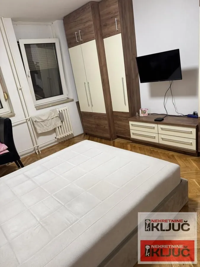 Prodaja, dvosoban stan, 73m², Novo naselje, Novi Sad