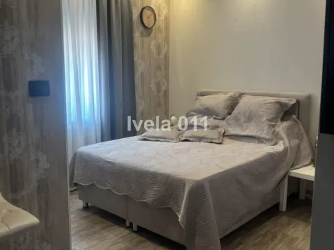 Izdavanje, jednosoban stan, 33m², Stari Grad, Beograd - image 2