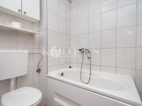 Izdavanje, dvosoban stan, 66m², Blok 9, Podgorica - image 5