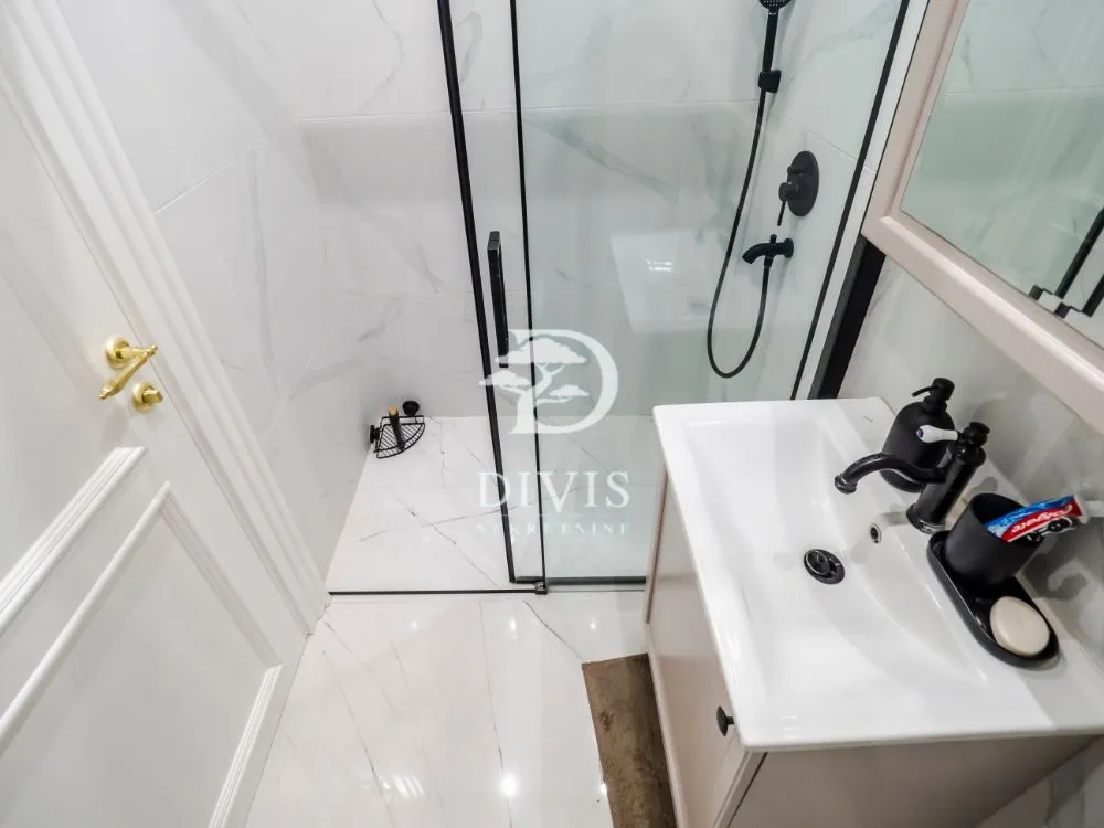 Rent, three bedroom apartment, 130m², Lion, Zvezdara Sve Podlokacije