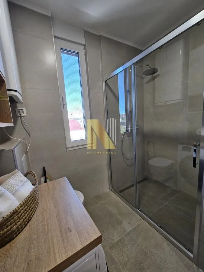 Izdavanje, dvosoban stan, 46m², Telep, Novi Sad Sve Podlokacije