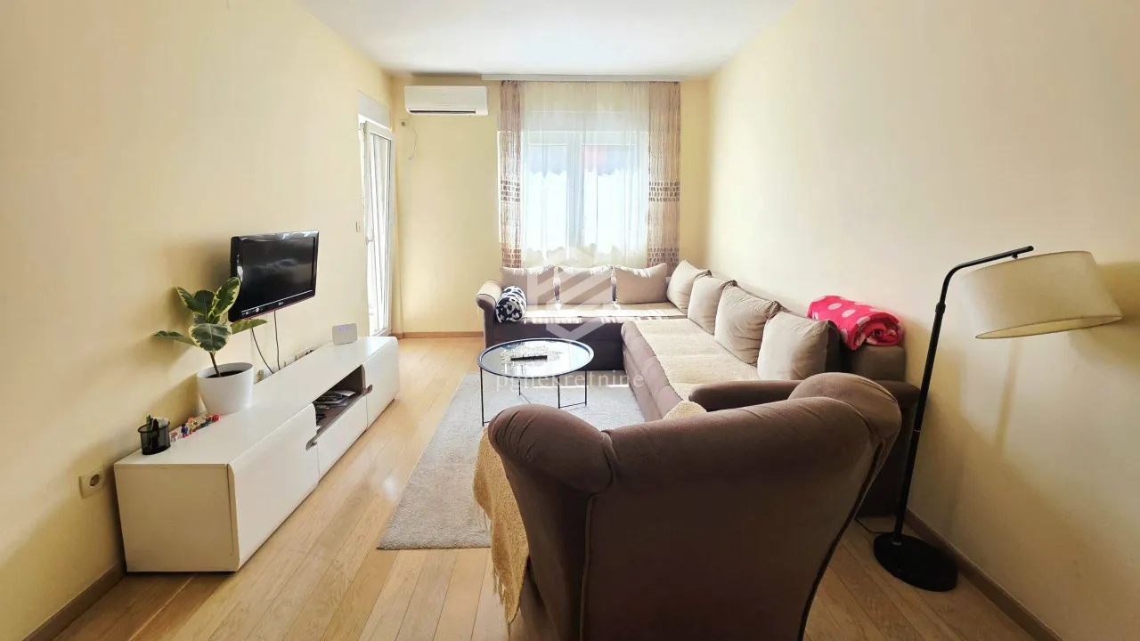Rent, one bedroom apartment, 46m², City Kvart, Podgorica