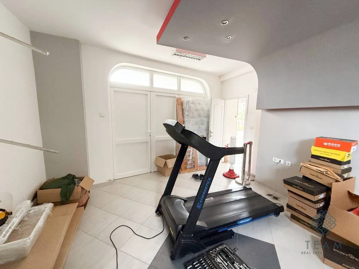 Rent, office space, 110m², Gornja Gorica, Podgorica
