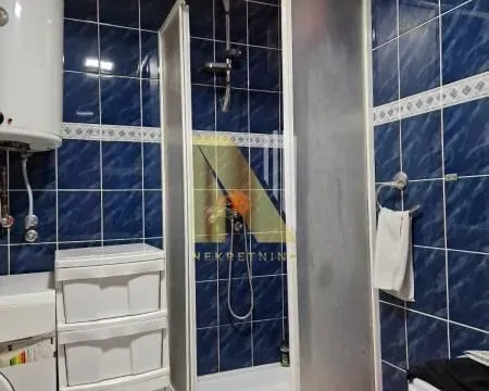 Prodaja, kuća, 350m², Sremska Kamenica, Petrovaradin - image 8