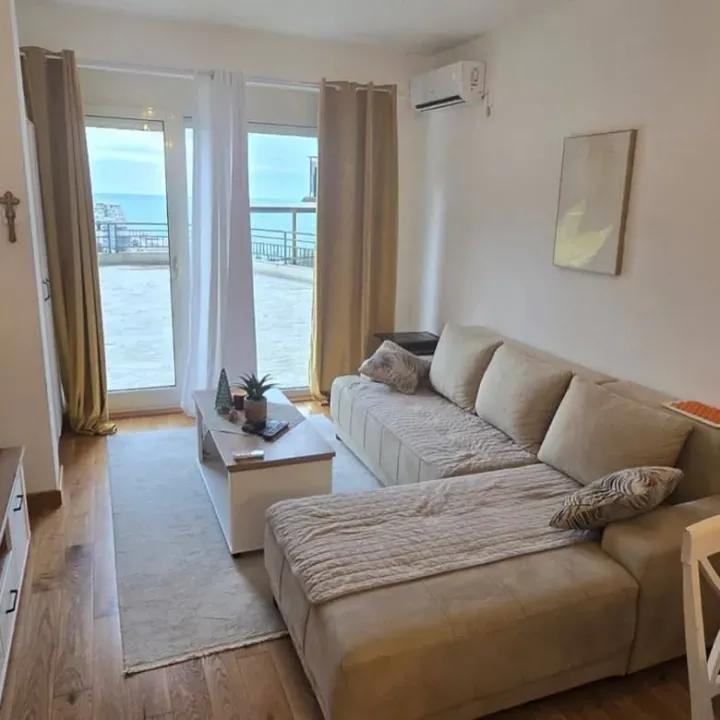 Sale, one bedroom apartment, 58m², Bečići, Budva