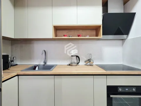 Izdavanje, jednosoban stan, 49m², Central Point, Podgorica - image 6