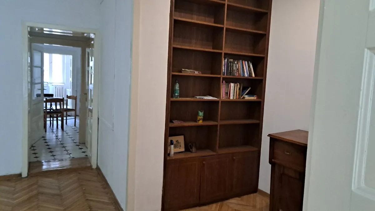 Sale, four bedroom apartment, 98m², Skadarlija, Beograd