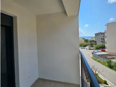 Izdavanje, jednosoban stan, 45m², Bijela, Herceg Novi - image 7