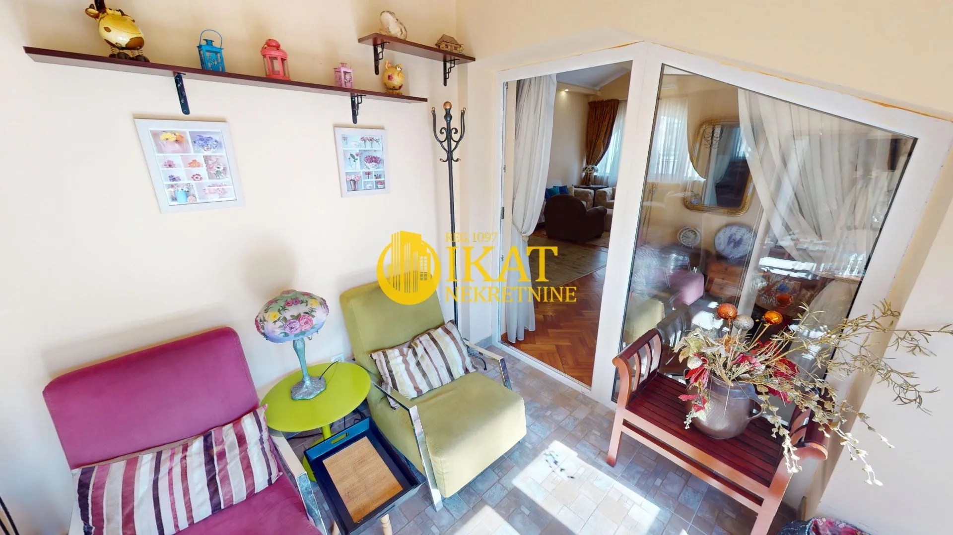 Prodaja, dvosoban stan, 76m², Centar Sve Podlokacije, Beograd