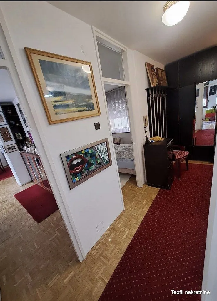Sale, three bedroom apartment, 85m², Novi Beograd Blok 72, Novi Beograd Sve Podlokacije