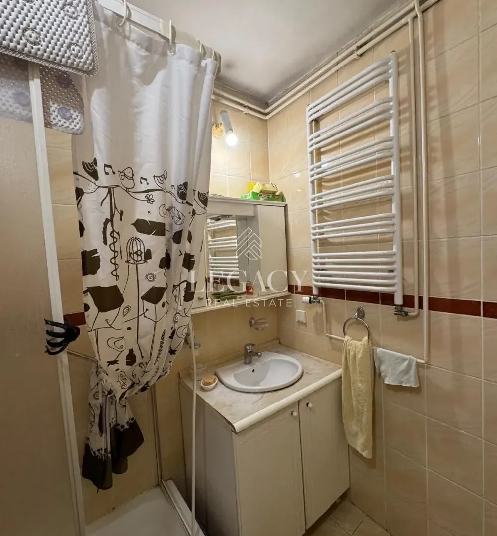 Rent, three bedroom apartment, 84m², Centar, Kruševac